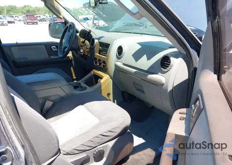 2004 Ford Expedition Xlt z USA, uszkodzony, nr VIN 1FMRU15W04LA45311